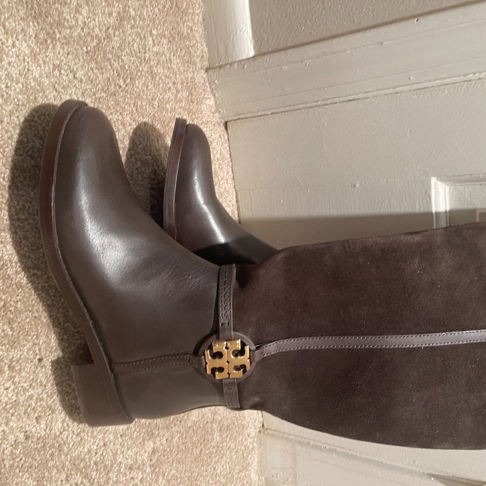*NEW* Tory Burch Tall leather and suede boots - Picture 4 of 6